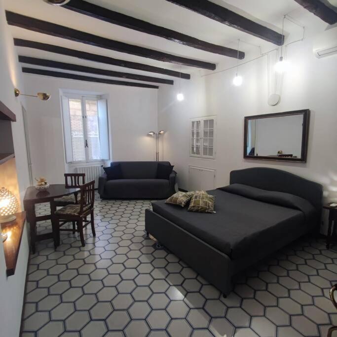 Casa Claudia ~ Rione Monti-Colosseo Rome Extérieur photo