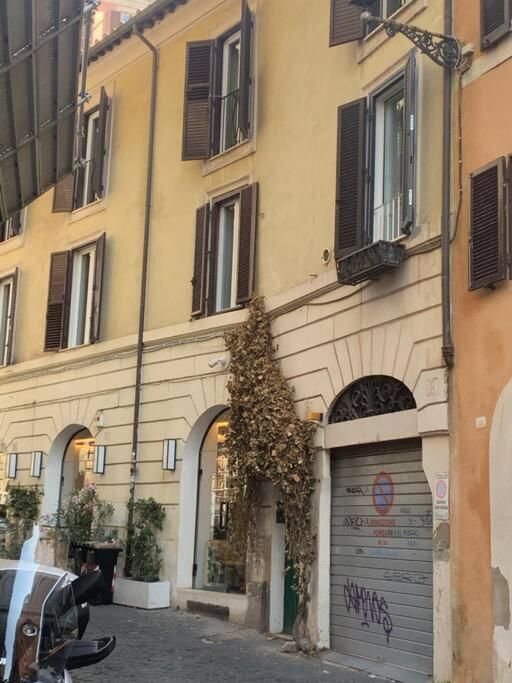 Casa Claudia ~ Rione Monti-Colosseo Rome Extérieur photo